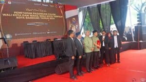 KPU Tetapkan Muhammad Farhan dan Erwin  sebagai Wali Kota dan Wakil Wali Kota Bandung