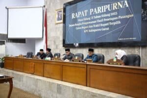 DPRD Kabupaten Garut Umumkan Penetapan Pasangan Syakur-Putri sebagai Bupati dan Wakil Bupati Terpilih