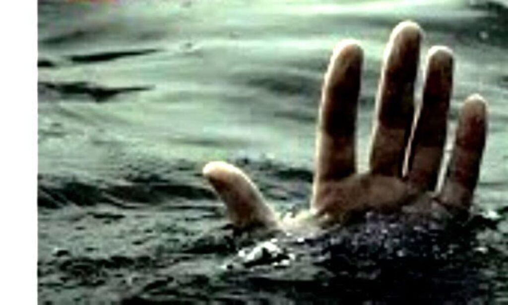 Warga Pakenjeng Garut Terbawa Arus Saat Menyeberangi Sungai, Tim Gabungan Terus Lakukan Pencarian