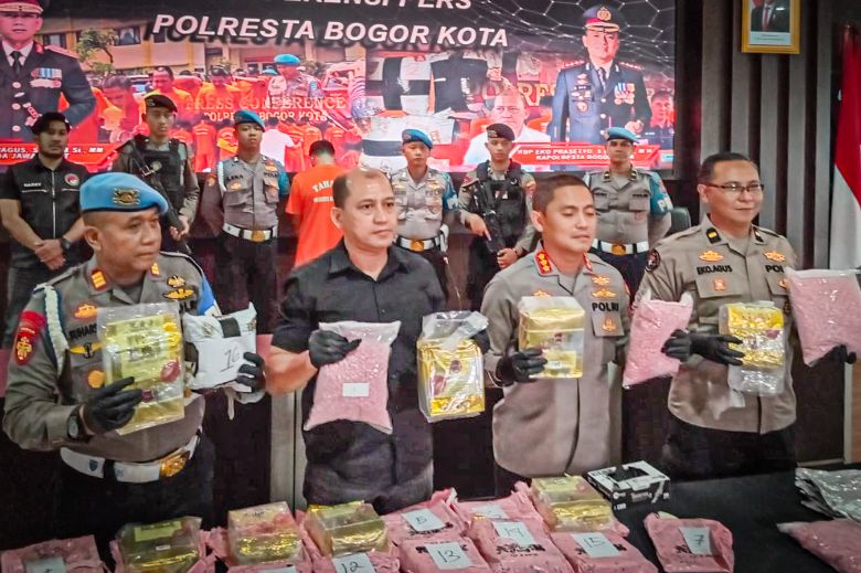 Terungkap, Misteri Mobil Pajero Hitam dan Jaringan Narkoba Raksasa di Bogor