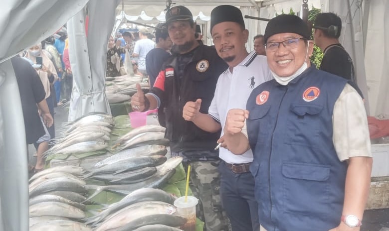 Manfaatkan Libur Sidang, Pengacara Ajak Istri ke Festival Rawa Belong