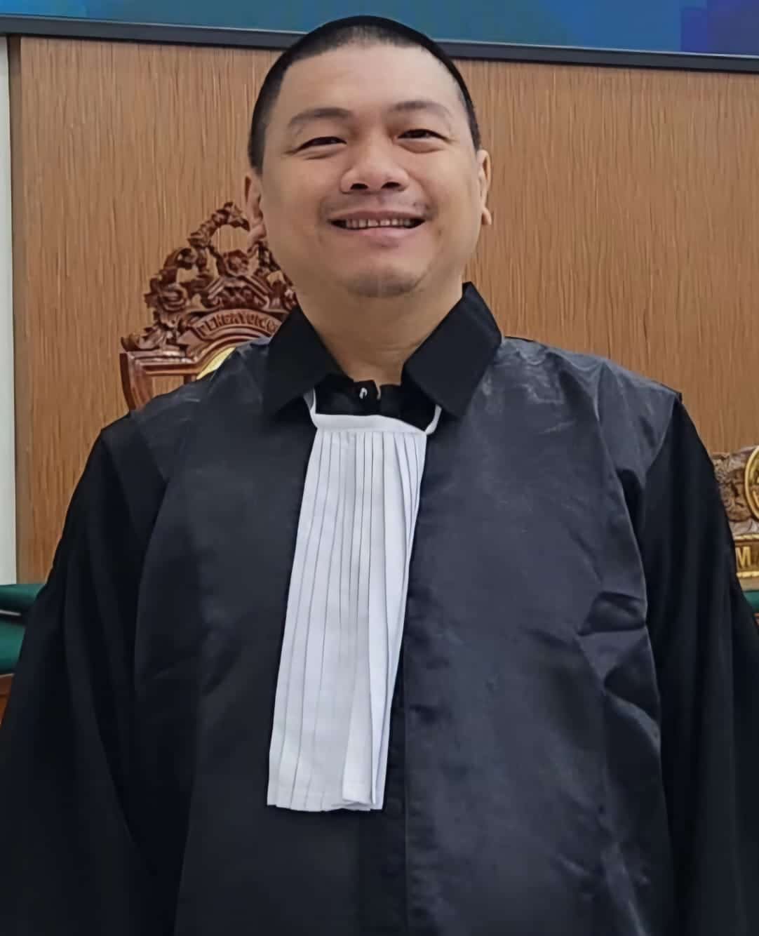 Pengacara LKBPH PWI HMU Kurniadi. (Tiyo)