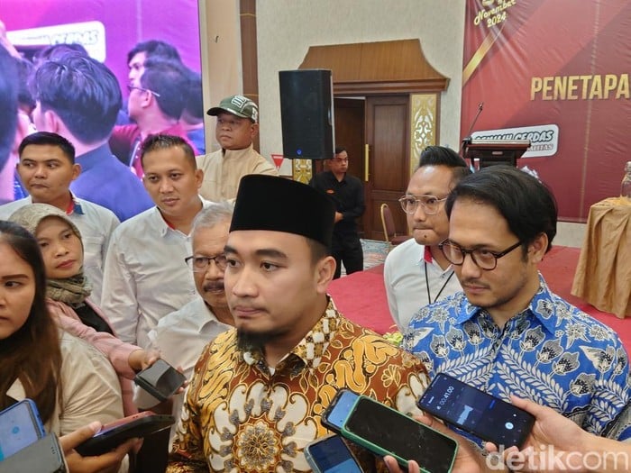 robinsarwalikota cilegon