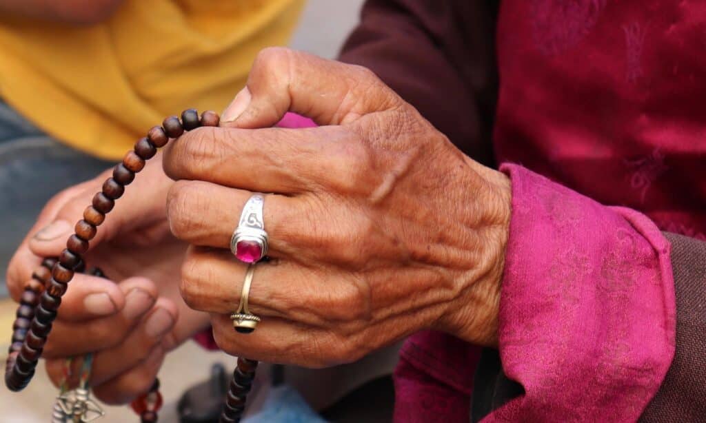 Keutamaan Membaca Zikir Laa Ilaaha Illallah 100 Kali