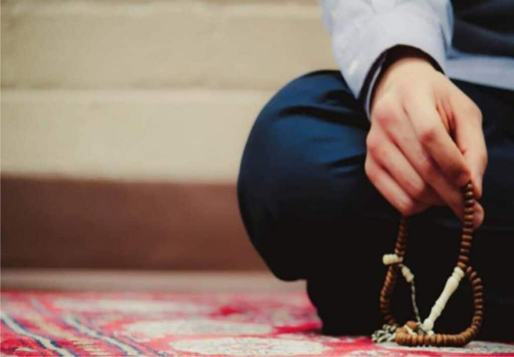 Menggali Keberkahan: Keutamaan Membaca Shalawat Nabi Muhammad SAW
