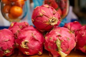 Manfaat Buah Naga: Menjaga Imunitas dan Kesehatan Kulit