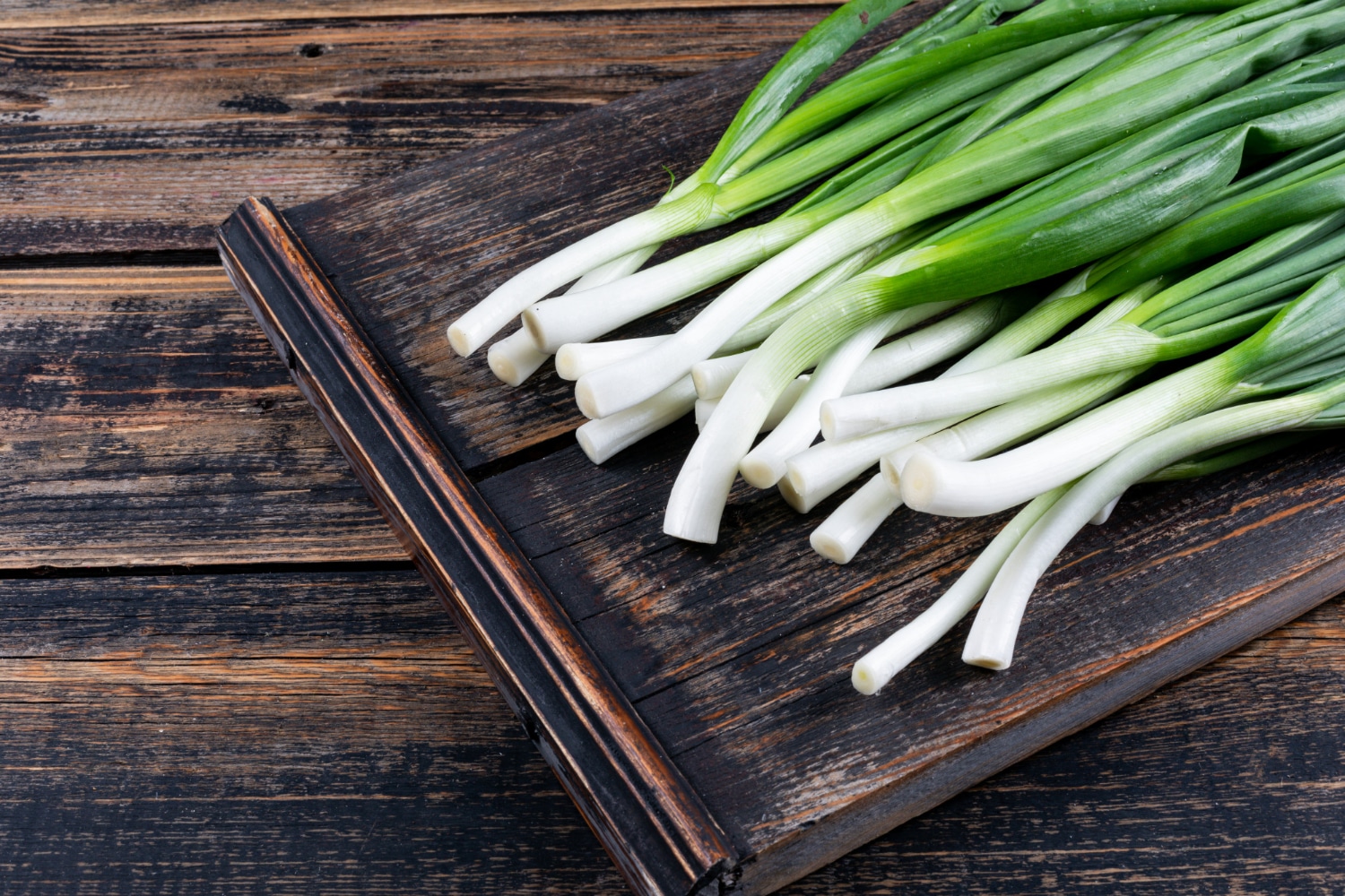 daun bawang