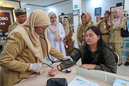 Cara Daftar Program Cek Kesehatan Gratis Lewat HP (indonesia.go.id)