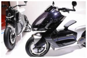 Gesits dan Polytron Pimpin Penjualan Motor Listrik