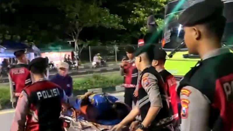 MELAHIRKAN DI SURAMADU