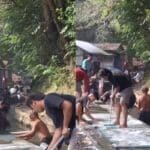 remaja cuci karpet bersama