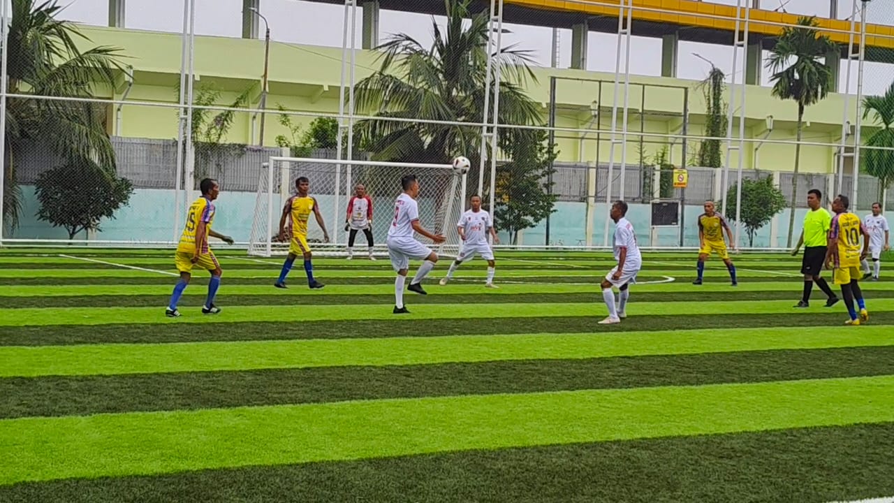 Seksi Wartawan Olahraga (SIWO) Persatuan Wartawan Indonesia (PWI) menggelar pertandingan sepakbola dalam rangka memeriahkan pelaksanaan dan perayaan Hari Pers Nasional (HPN) Tahun 2025. (Anang)