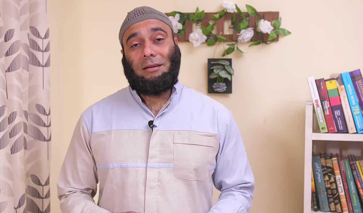 Makanan jenis ini perlu dihindari saat lebaran Idul Fitri 2025. (Youtube/dr. Zaidul Akbar Official)