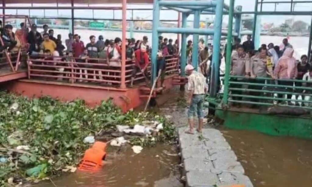 Viral di Palembang: 3 Remaja Berenang di Sungai Musi, Satu Tenggelam di Dekat Dermaga Pasar 16 Ilir