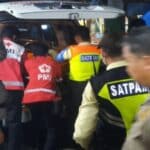 tertabrak kereta api