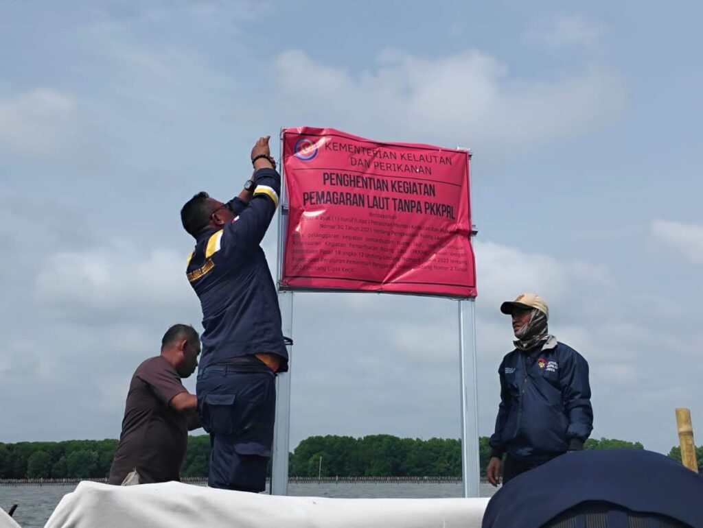 KKP Segel Pagar Laut Lain di Tarumajaya, Kini Milik PT MAN