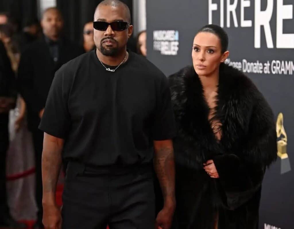 Kanye West dan Bianca Censori Resmi Berpisah Setelah Penampilan Kontroversial di Grammy