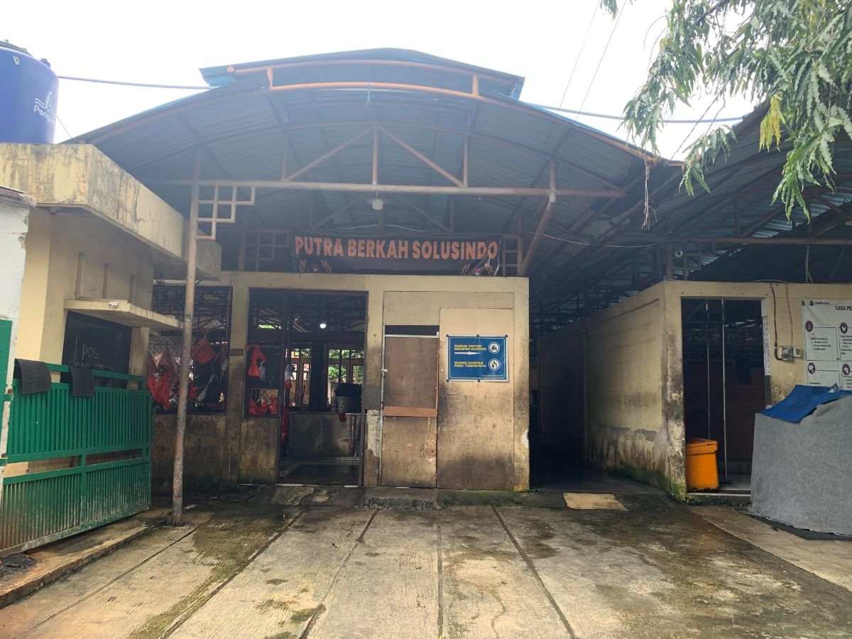 pemotongan ayam potong