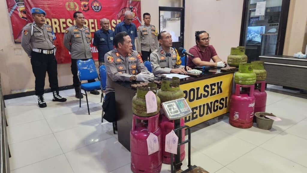 Polsek Cileungsi Ungkap Penyalahgunaan Gas LPG Bersubsidi, Ratusan Tabung Diamankan