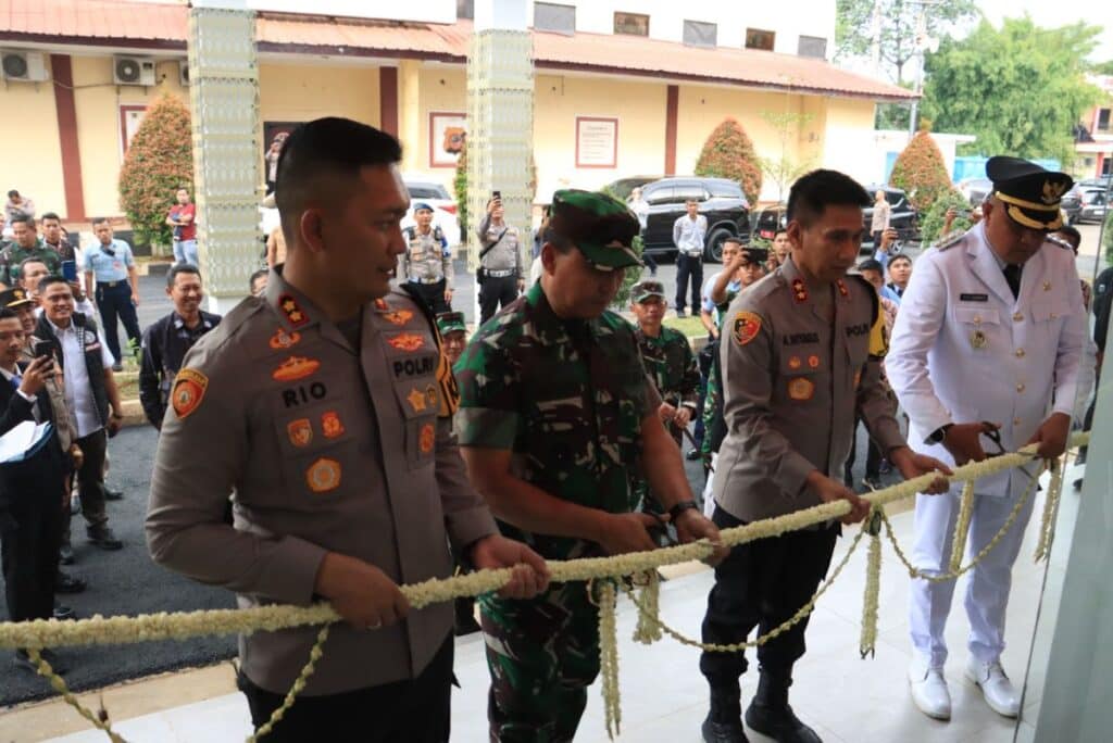 Kapolda Jabar Resmikan Gedung Pelayanan Publik dan Rusun Polres Bogor