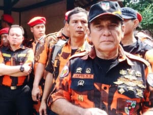 KPK Geledah Rumah Japto Soerjosoemarno