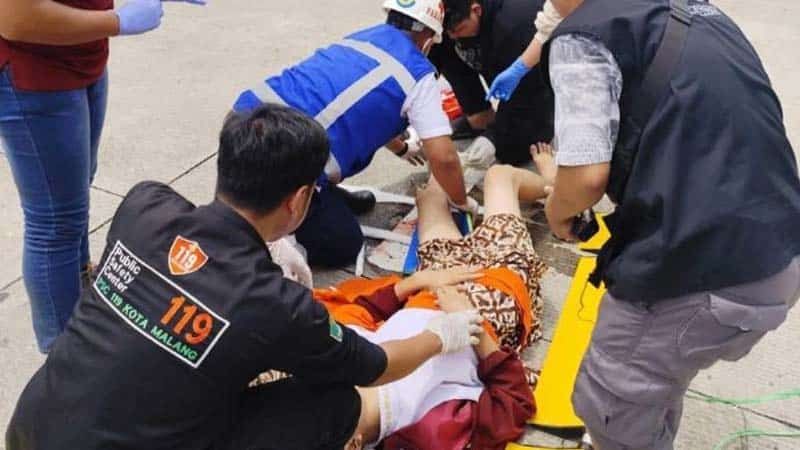 korban kecelakaan bus brimob