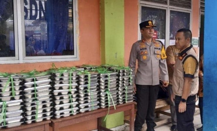 Polisi menyelidiki menu mbg di Tebing Tinggi usai heboh ditemukan ulat di salah satu tempat makanan. (Ist)