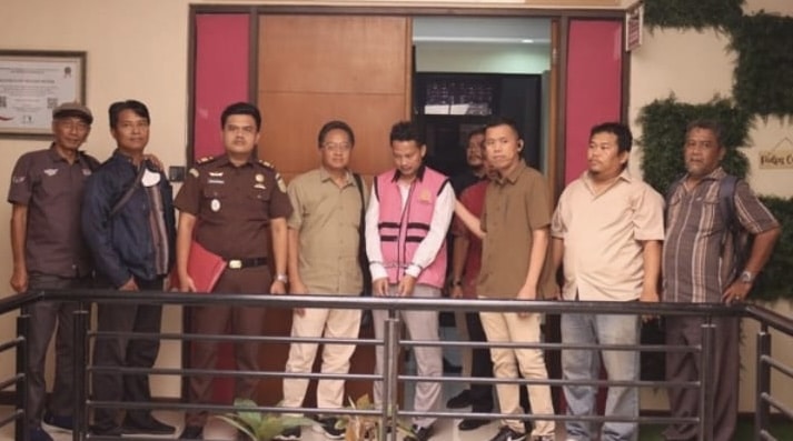 Pengusaha konstruksi ngemplang pajak diadili di PN Depok. (Aris MP)