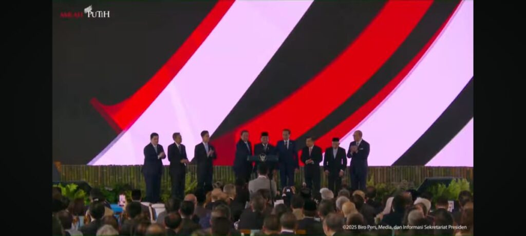 Danantara Resmi Diluncurkan, Prabowo Tekan Sirine Didampingi SBY dan Jokowi