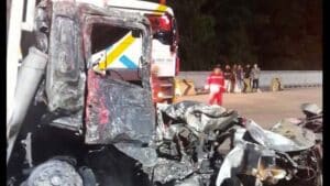 Dua Korban Kecelakaan Tol Ciawi Hangus Terbakar, Sedang Diidentifikasi