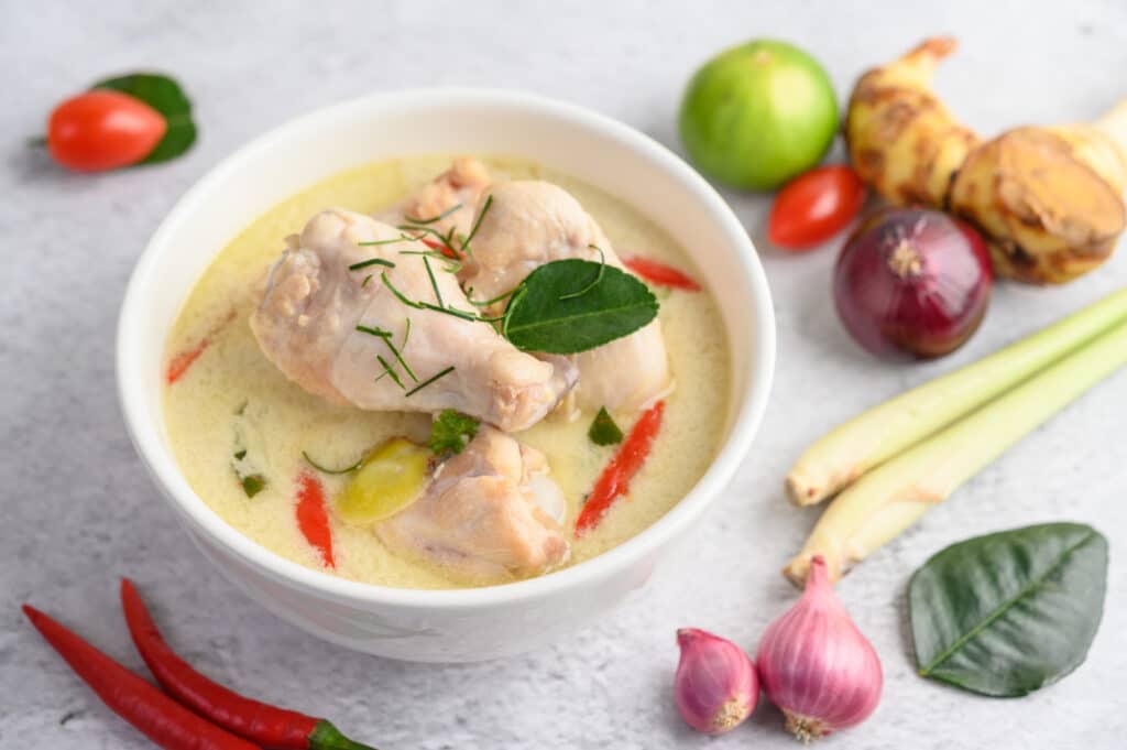5 Makanan Tinggi Lemak yang Harus Dihindari Saat Lebaran