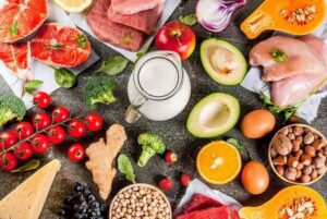 Diet “5 Cukup, 3 Kurangi” untuk Usia Paruh Baya, Kunci Menjaga Kesehatan dan Memperpanjang Harapan Hidup