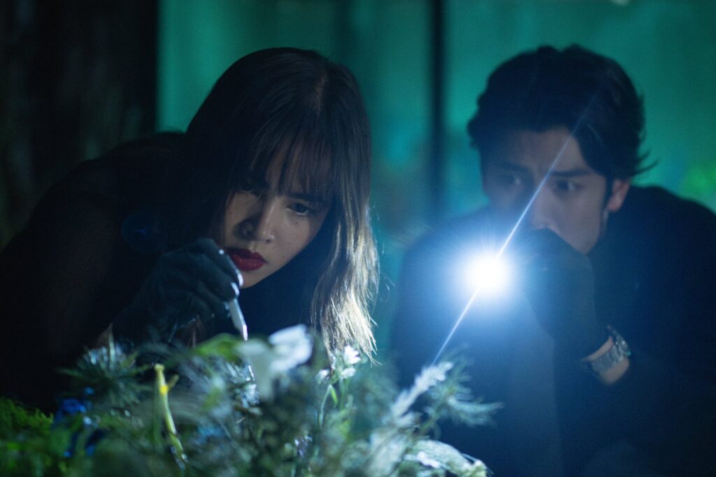 Nonton Dalah: Death and the Flowers Sub Indo