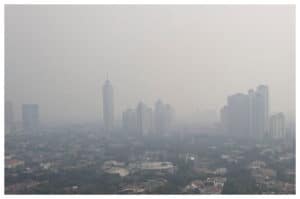 Jakarta Masuk Daftar Kota dengan Udara Terburuk Dunia pada Minggu Pagi
