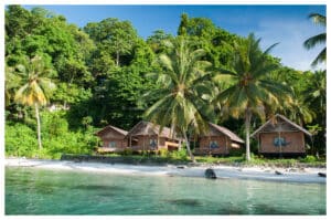 Batudaka: Pulau Eksotis dengan Hutan Bakau dan Terumbu Karang Memukau