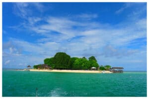Pulau Bawean: Destinasi Wisata dengan Keindahan Setara Bali dan Bunaken