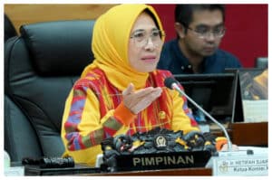 Sekolah Rakyat untuk Atasi Kemiskinan, Hetifah Minta Koordinasi Antar Kementerian