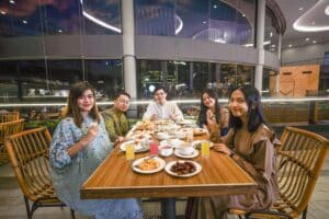 Menghadirkan Keajaiban Berbuka Puasa di Tengah Alam, Glorious Iftar Ramadhan di Royal Safari Garden