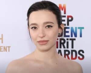Mikey Madison Raih Oscar: Perjalanan Menuju Kemenangan sebagai Aktris Terbaik Lewat Anora
