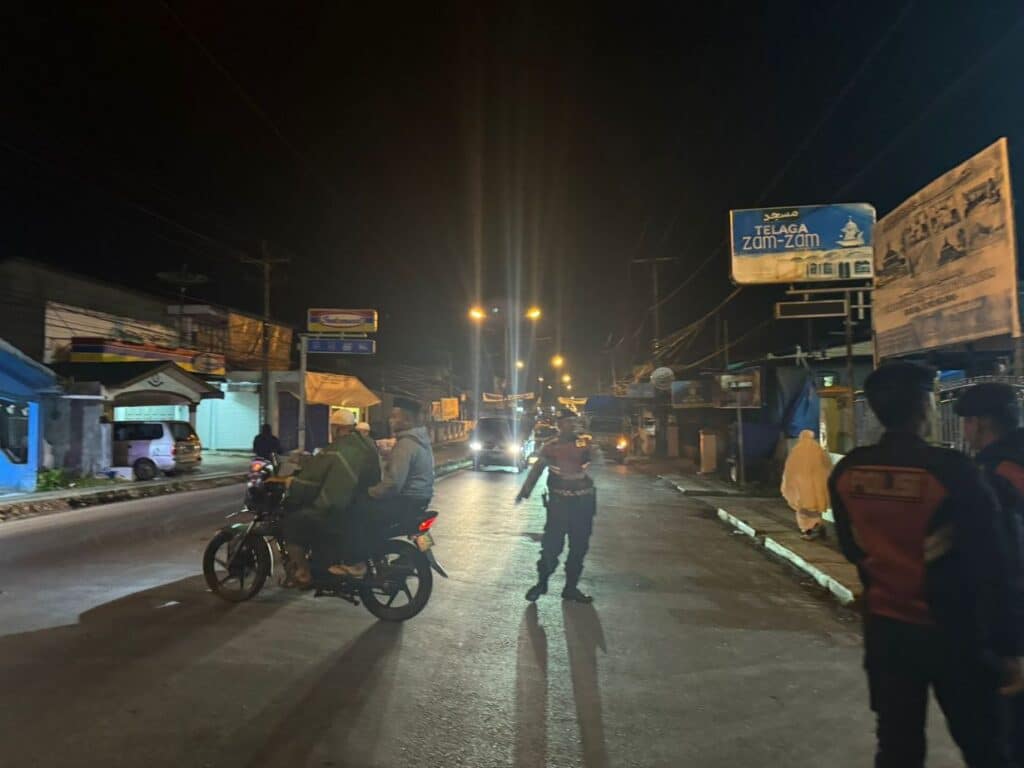 Polres Dairi Gelar Patroli ‘Asmara Subuh’ Cegah Gangguan Kamtibmas Selama Ramadan