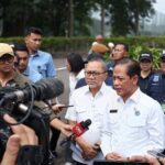 penyegelan lapangan golf