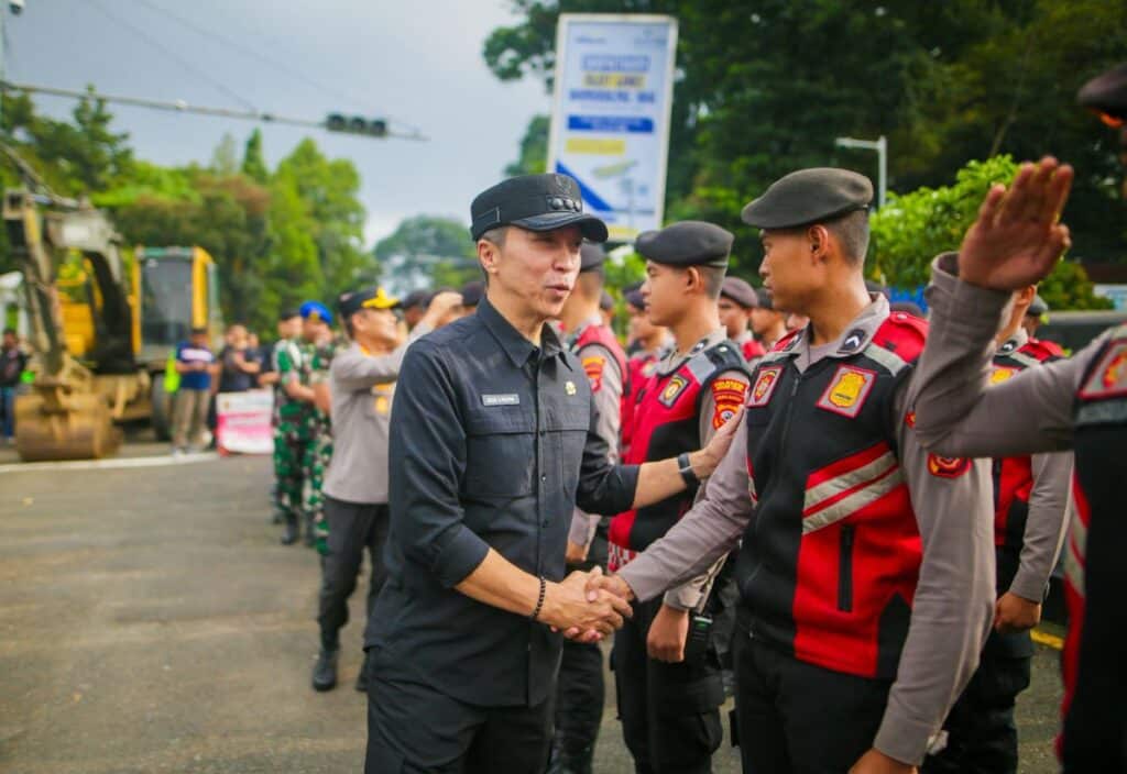 Wali Kota Bogor : Sikat Premanisme, Pengamen Angkot untuk Wisatawan dan Warga Aman