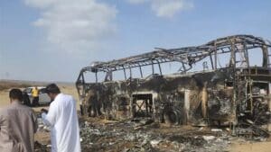 Kecelakaan Bus Jemaah Umrah Indonesia Akibat Menabrak Jip yang Menyalip Secara Mendadak