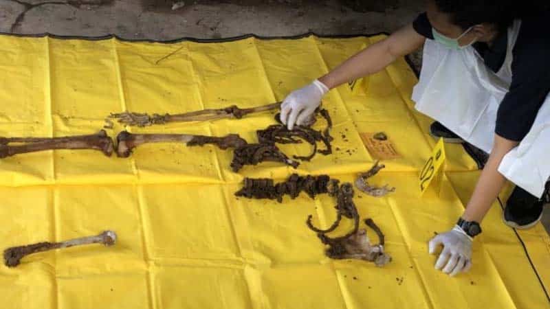 20 Saksi Kerangka Manusia Polsek Ujungpangkah Gresik, Bau Menyengap Sudah Lama Tercium