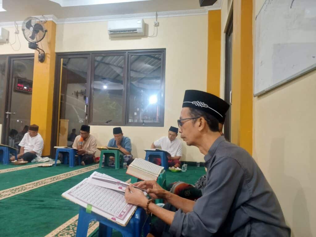Menyelami Keutamaan Surat Al-Ankabut: Penawar Fitnah dan Jaminan Ampunan