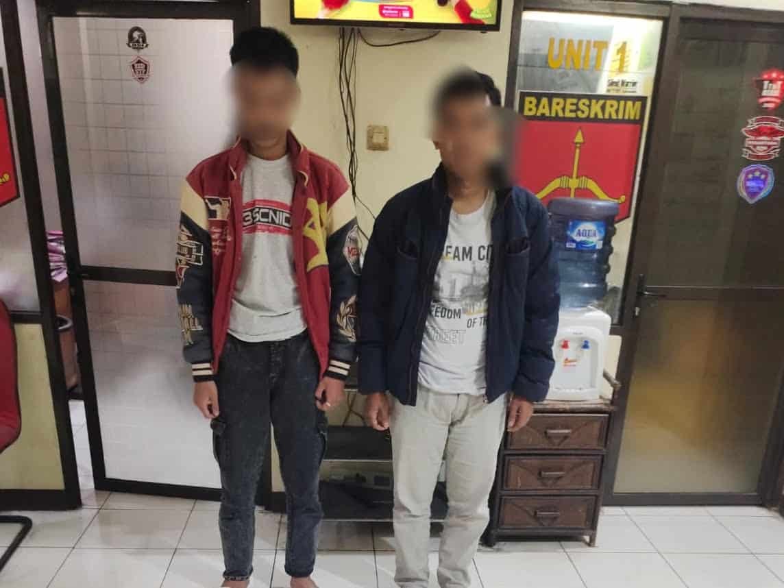 Polisi mengamankan dua terduga aksi tawuran di Kota Bogor (KIS/IST)