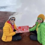 Pendaki gunung Lilie Wijayanti Poegiono (60) dan Elsa Laksono (60), yang keduanya berasal dari Jakarta dan Bandung. Keduanya meninggal saat mendaki Gunung Carstenz di Papua Tengah. (Instagram)