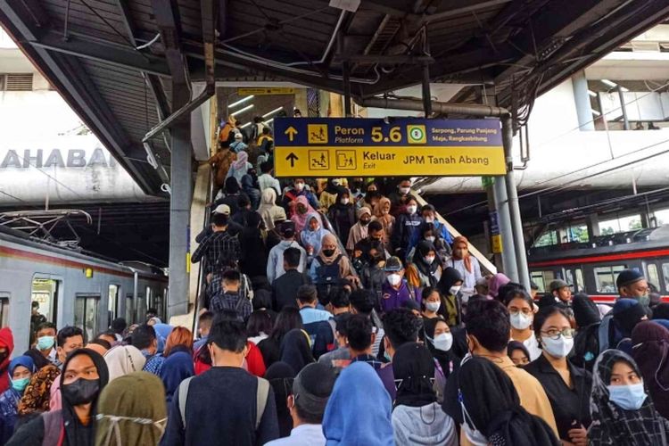 Jadwal Baru Perjalanan KRL Tanah Abang-Rangkasbitung
