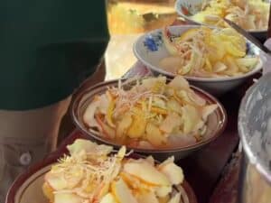 Nikmati Sarapan Lezat di Bubur Ayam Mang Eloy Usai Berolahraga di Taman Heulang Bogor