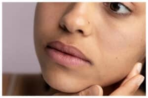 8 Cara Efektif Atasi Wajah Kusam agar Kulit Lebih Kinclong